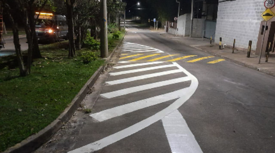 Prefeitura intensifica sinalização de vias para garantir mais segurança em Jundiaí