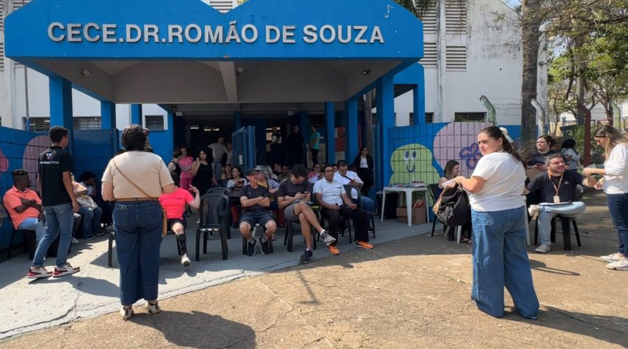 Primeira edição do “Emprego da Gente” leva vagas de trabalho ao bairro da Colônia e atende mais de 140 pessoas