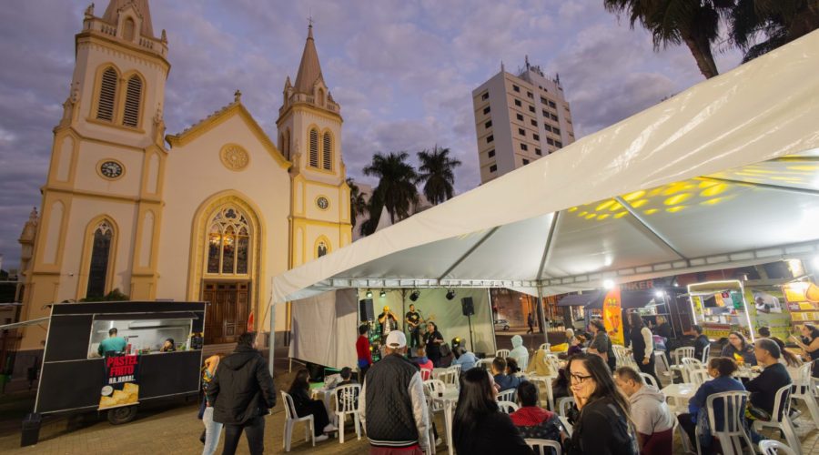 Sexta no Centro traz edição especial “Reggae Power” com Favela Sound System e Raízes Rasta na Praça da Matriz