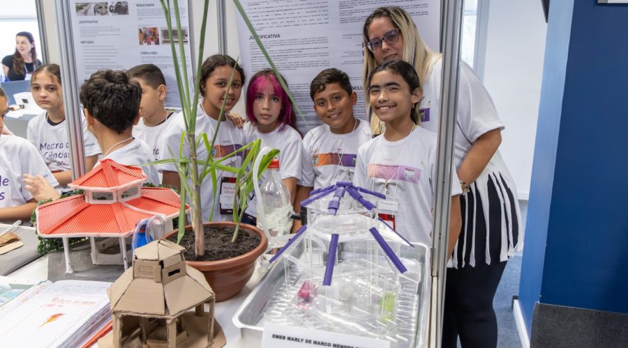Estudantes da rede municipal apresentam projetos inovadores na 2ª Mostra de Ciências da Siemens