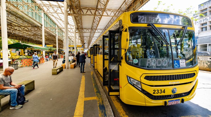 Tarifa de ônibus será de R$ 1 no domingo e beneficia estudantes do Enem