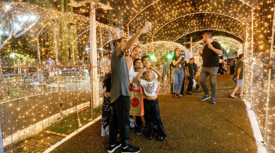 Jundiaí abre o Natal Luz 2025 nesta segunda (1º)