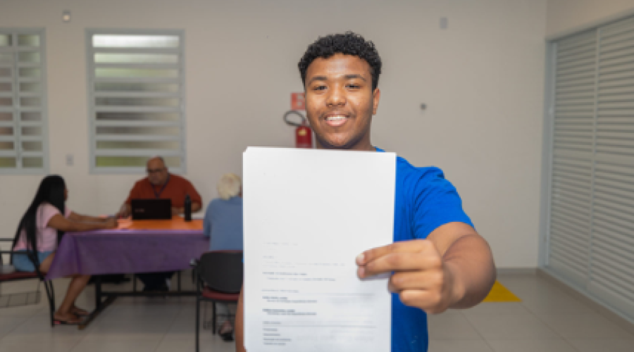 Emprega+ encerra 2025 com vagas no Jardim Santa Gertrudes