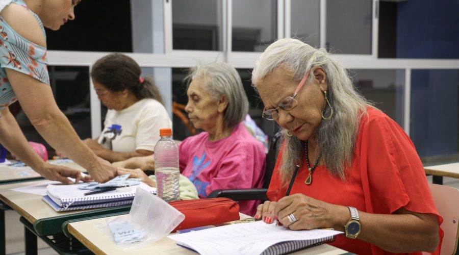 CMEJA amplia EJA e abre novos núcleos nos bairros em 2026
