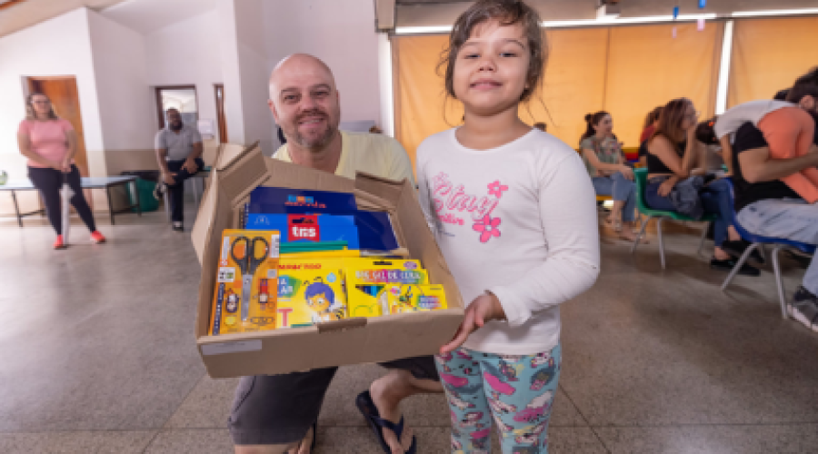 Ano letivo começa com kit escolar garantido em Jundiaí