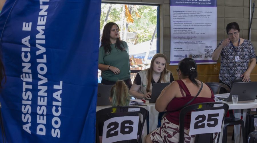 Prefeitura na Área leva Cadastro Único e mais de 40 serviços ao Vetor Oeste