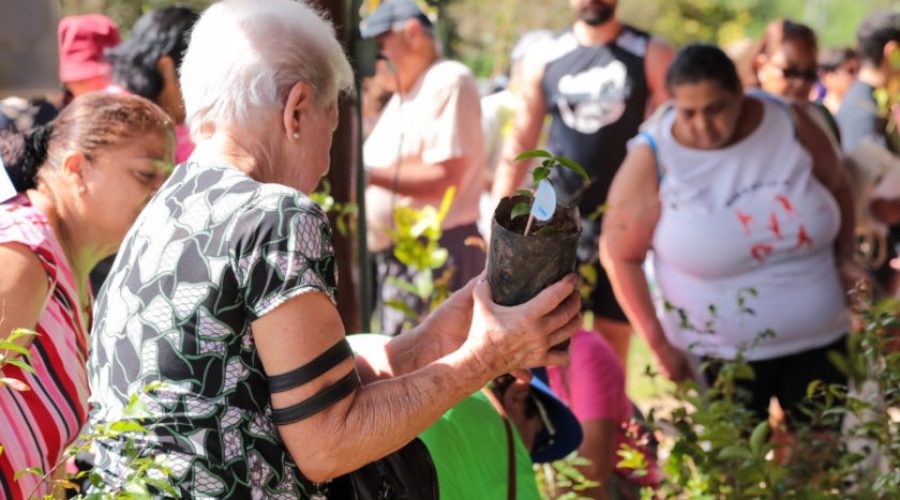 Caminhada reúne população e reforça preservação da água em Jundiaí