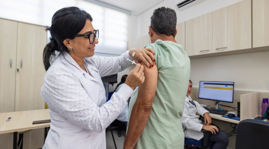 Dia D impulsiona vacinação contra gripe e campanha segue em 35 unidades de Jundiaí