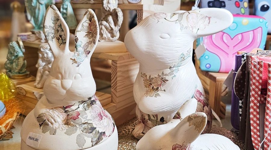 Exposição no Maxi Shopping reúne artesanato em prol da ATEAL em Jundiaí