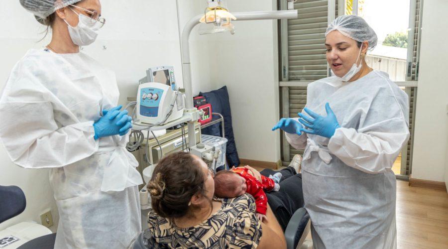 Jundiaí oferece cirurgia gratuita de “língua presa” para bebês pelo SUS