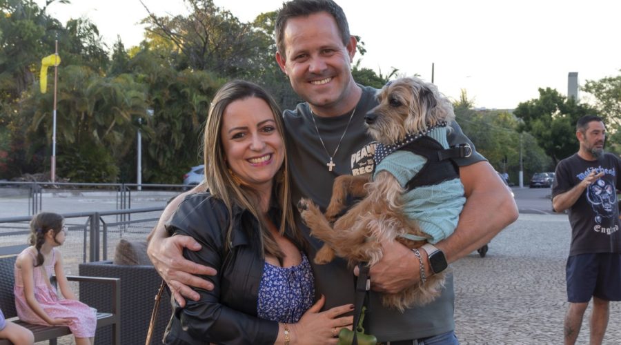 Sexta no Paço terá desfile de pets em edição especial do Abril Laranja