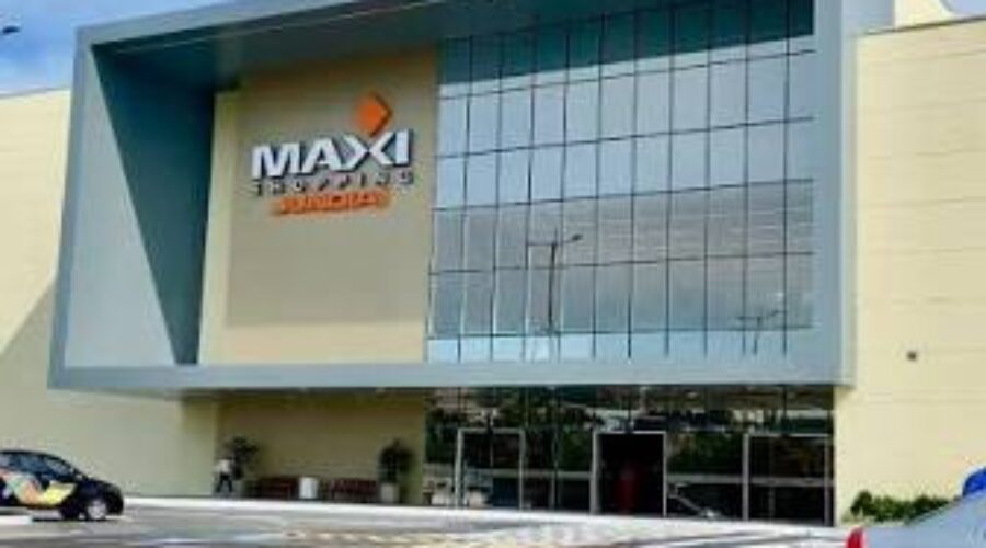 Maxi Shopping sorteia SUV 0km e presenteia clientes no Dia dos Namorados
