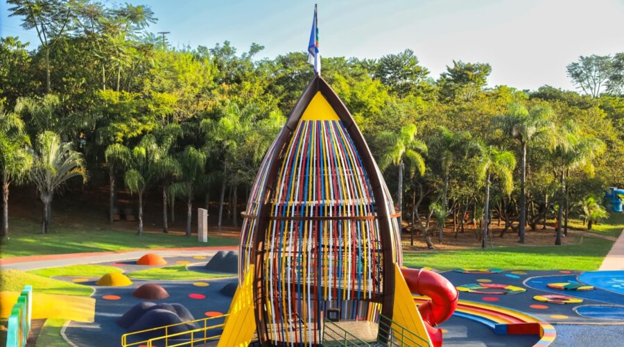 Foguete do Mundo das Crianças é reaberto após revitalização para as férias de julho